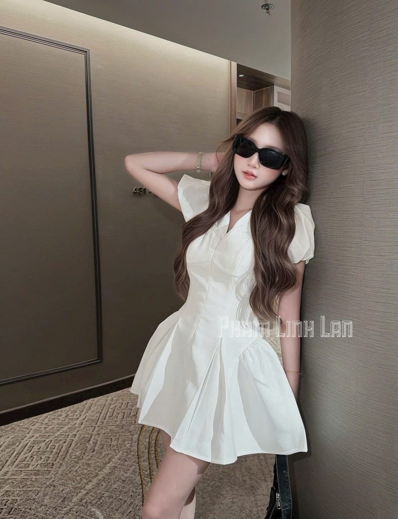Đầm trắng tay phồng cổ sơ mi